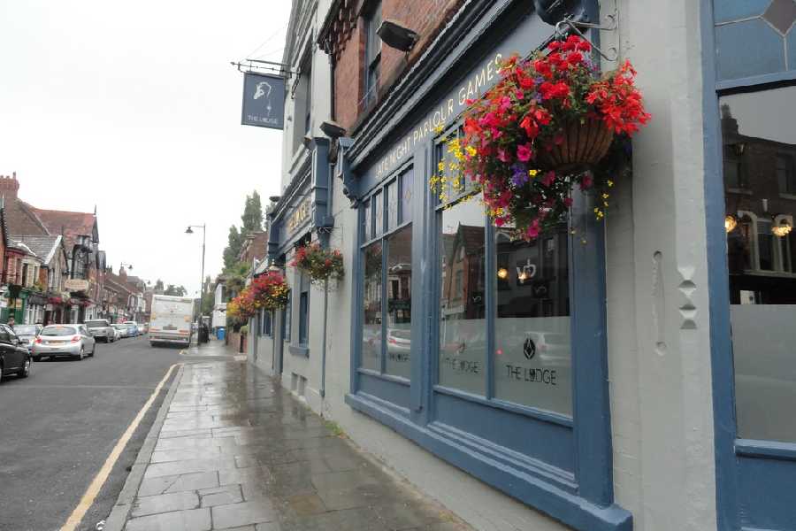 Lark Lane Restaurants